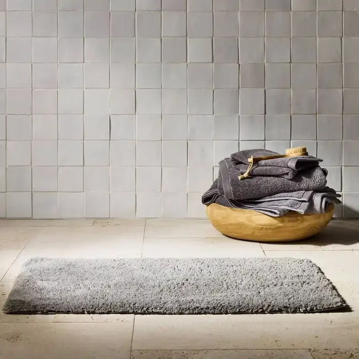 21″x34″ Modal Plush Bath Rug Light Gray – Casaluna™