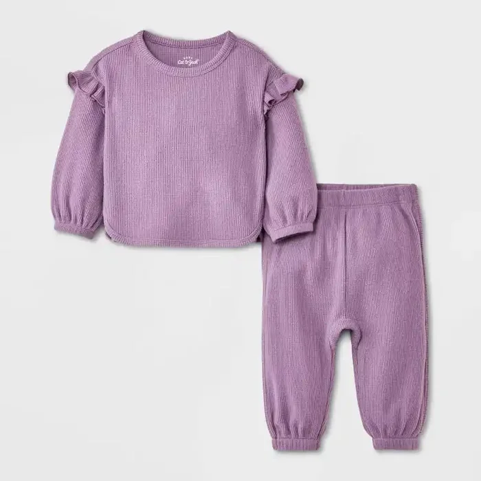 Baby Girls‘ 2pc Ruffle Cozy Thermal Sweatshirt & Jogger Pants Set – Cat & Jack™ Purple 18M