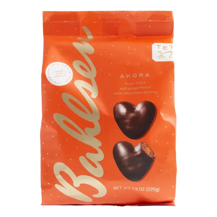 Bahlsen Akora Dark Chocolate Apricot Gingerbread Hearts