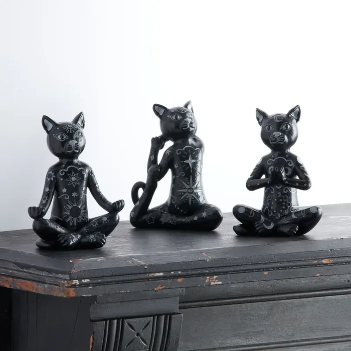 Black Yoga Cats Halloween Decor Set Of 3