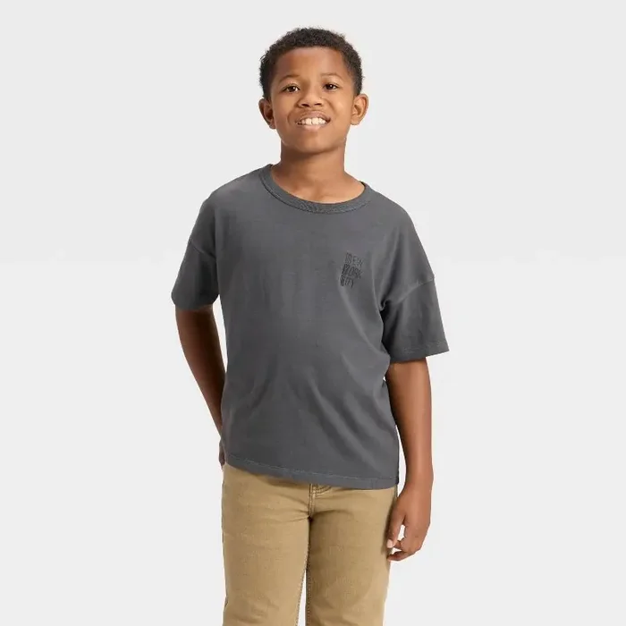 Boys‘ Short Sleeve Relaxed Fit T-Shirt – Cat & Jack™ Light Gray S