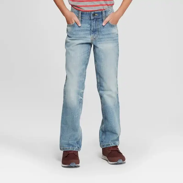 Boys‘ Stretch Straight Fit Jeans – Cat & Jack™ Light Blue 7 Mid Rise, Adjustable Waistband, Denim