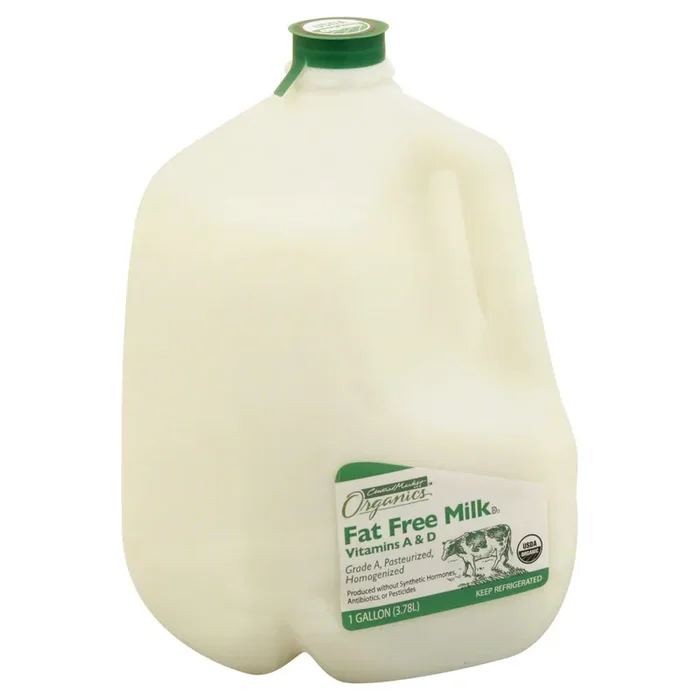Central Market Organics Vitamins A & D Fat Free Milk