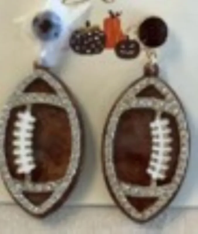 City By City Cbc Ear Crystal Drop Football 113975 Brn