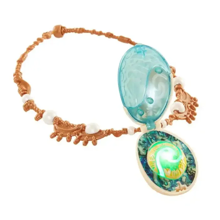 Disney Princess Moana‘s Magical Necklace