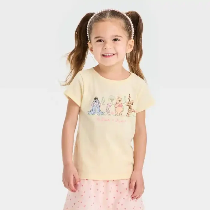 Disney Toddler Girls‘ Pooh and Friends Short Sleeve Graphic T-Shirt – Yellow 2T