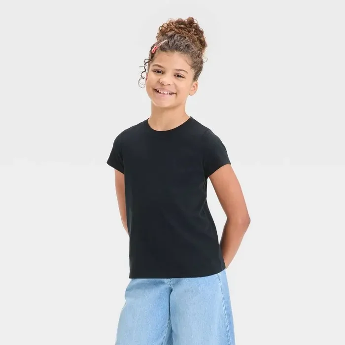 Girls‘ Short Sleeve Solid T-Shirt – Cat & Jack™ Black XL Cotton Blend, Recycled Polyester, Lightweight Jersey, Crew Neck, Tagless