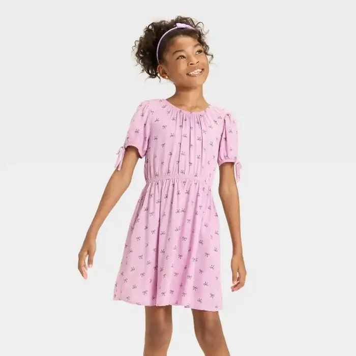 Girls‘ Short Sleeve Woven Dress – Cat & Jack™ Lavender S