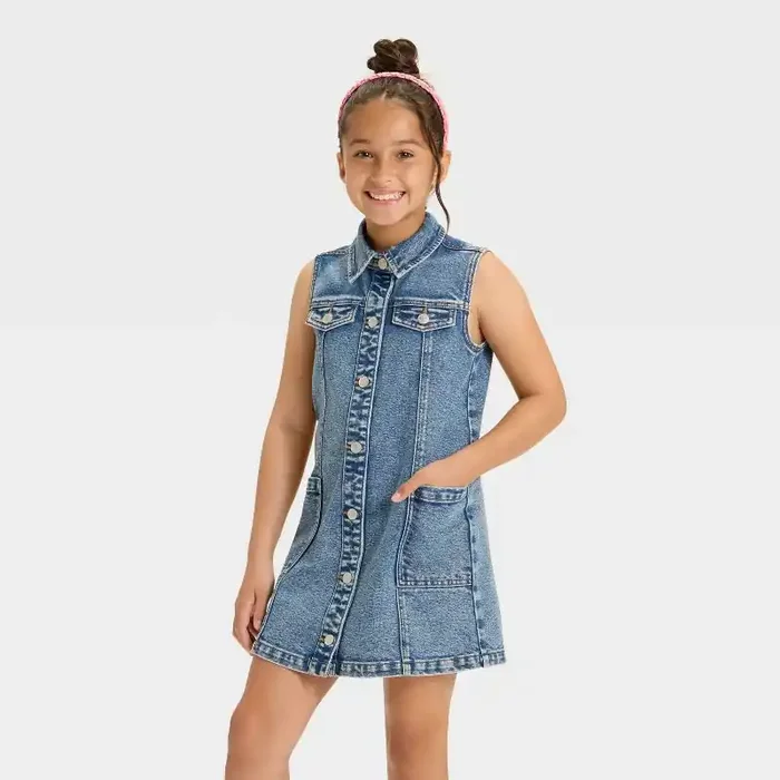 Girls‘ Sleeveless Denim Dress – Cat & Jack™ Medium Wash L