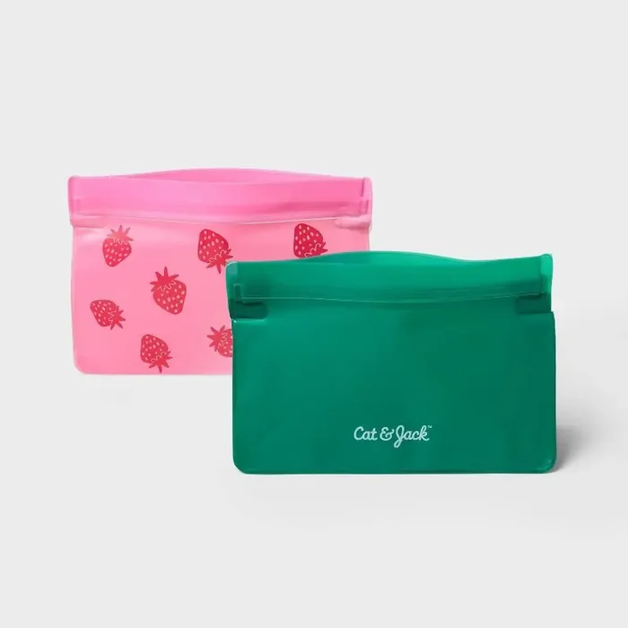 Kids‘ 2pc Reusable Sandwich Bag – Cat & Jack™ Strawberry BPA-Free, Self-Stick Seal