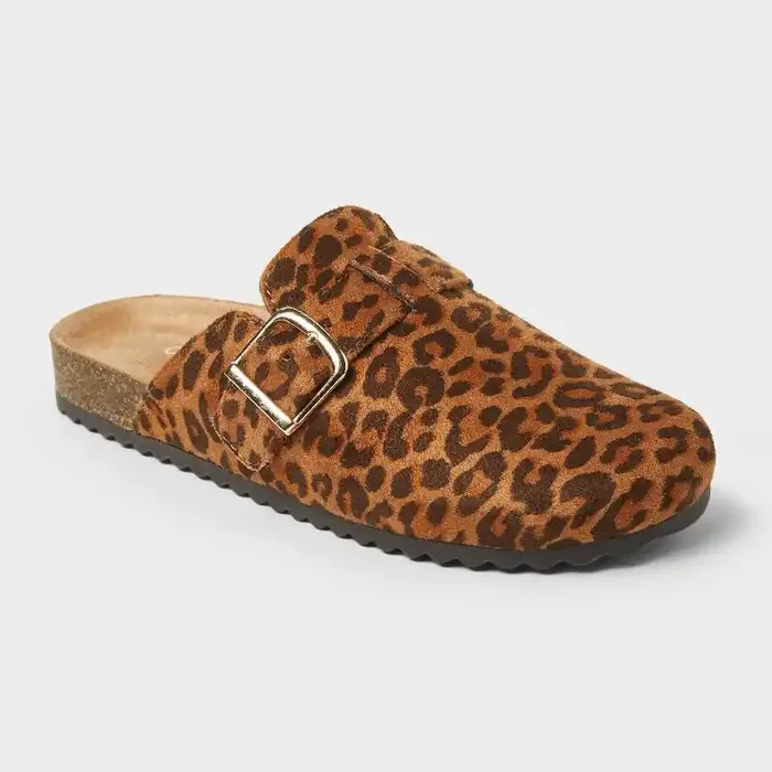 Kids‘ Tate Clogs – Cat & Jack™ Brown 5 Slip-On, Contoured Footbed, Leopard Spot Pattern
