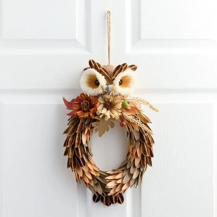 Oval Harvest Owl Wood Curl Wreath