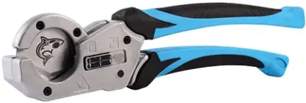 PRO PEX CUTTER WIT H REPLACEABLE BLADE