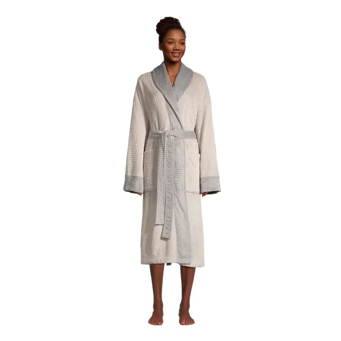 White and Gray Diamond Textured Fleece Robe