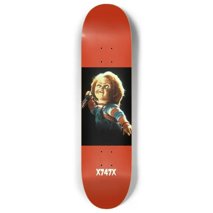 X747X CHUCKY (GLOW IN THE DARK)